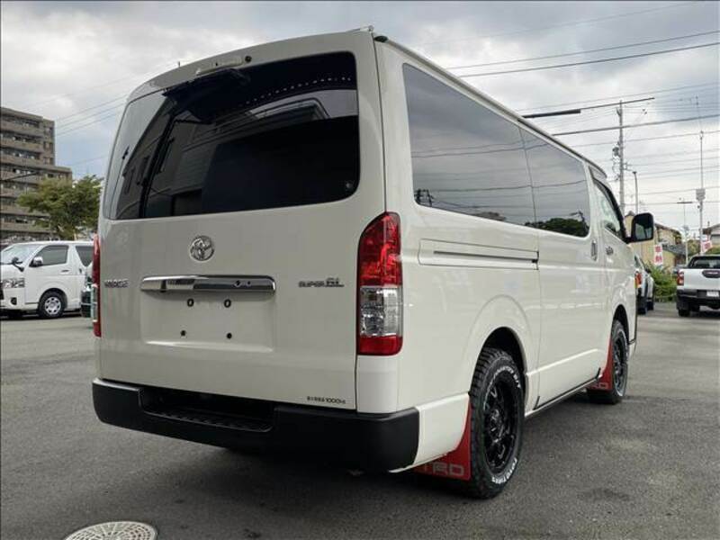 HIACE VAN-14