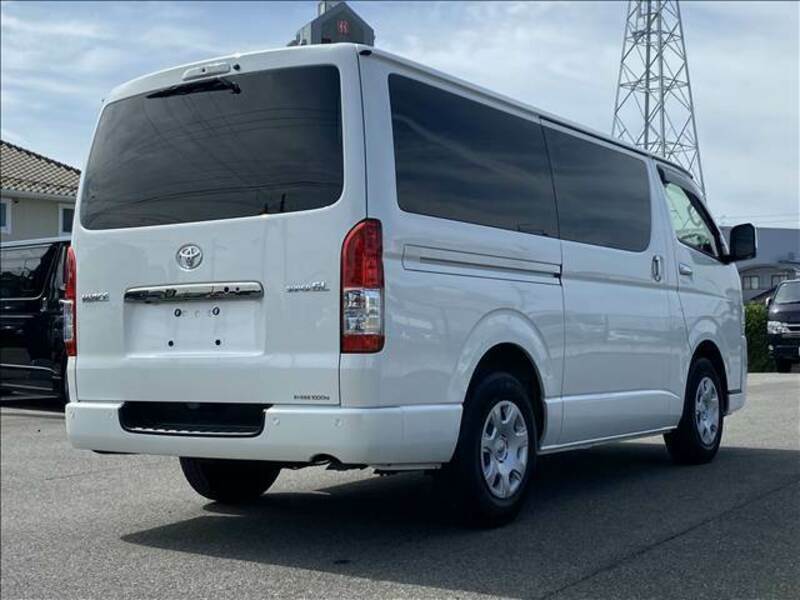 HIACE VAN-14