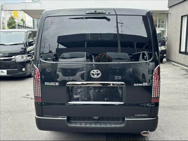 HIACE VAN-2