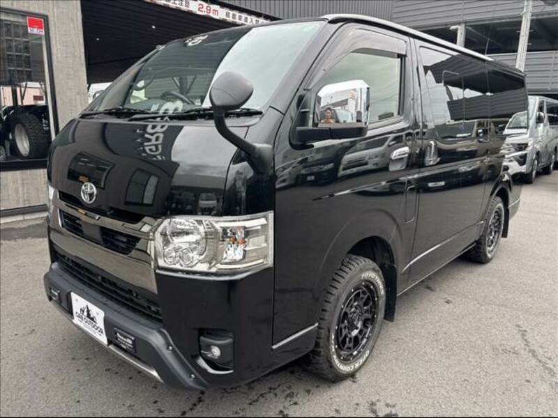 HIACE VAN-11