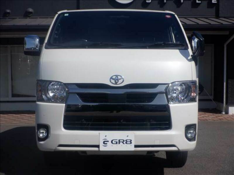 HIACE VAN-1