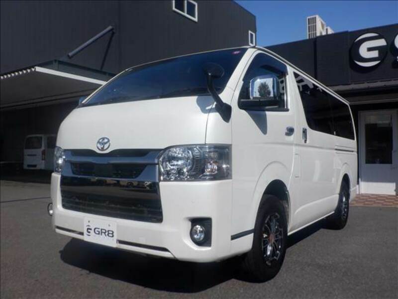 HIACE VAN-11