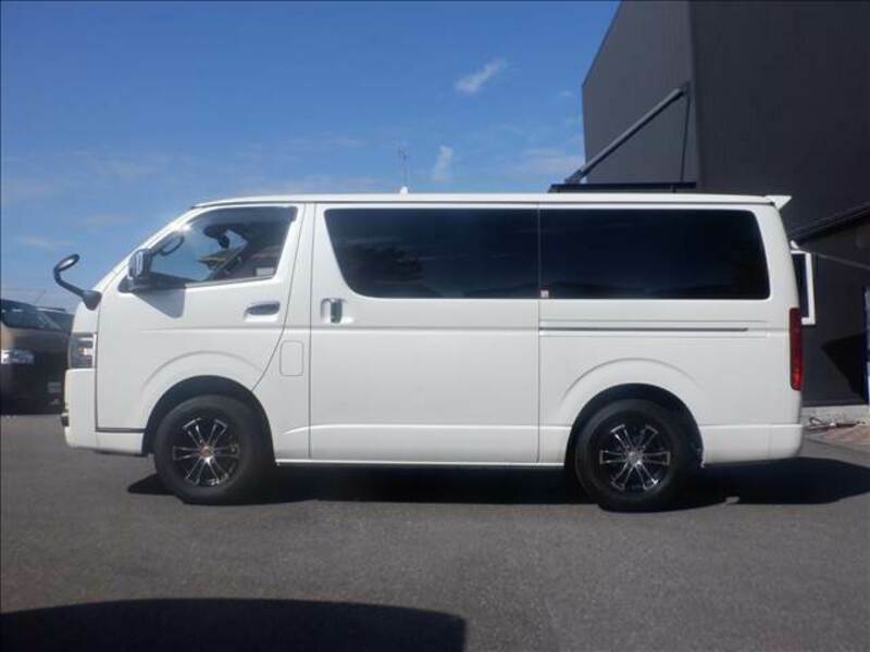 HIACE VAN-13