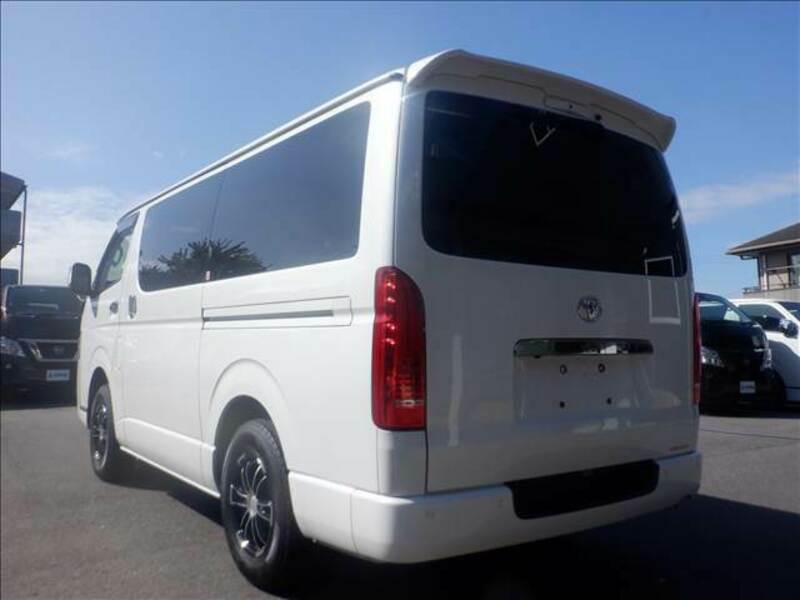 HIACE VAN-15