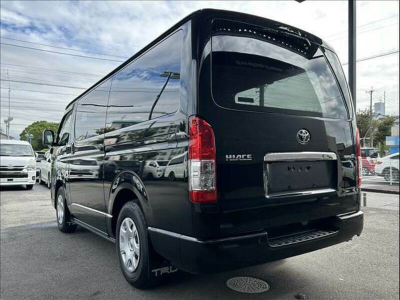 HIACE VAN-15