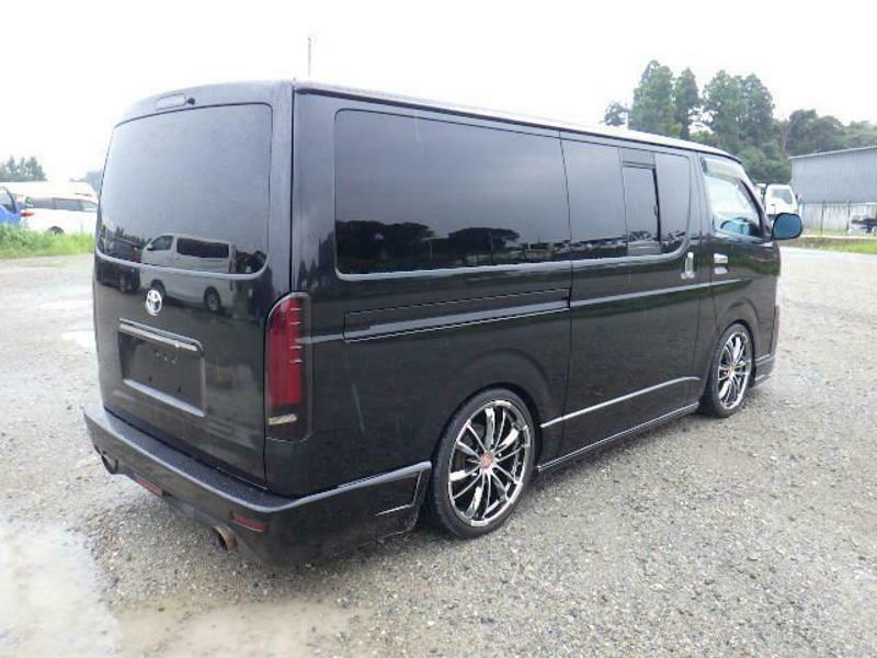 HIACE-41