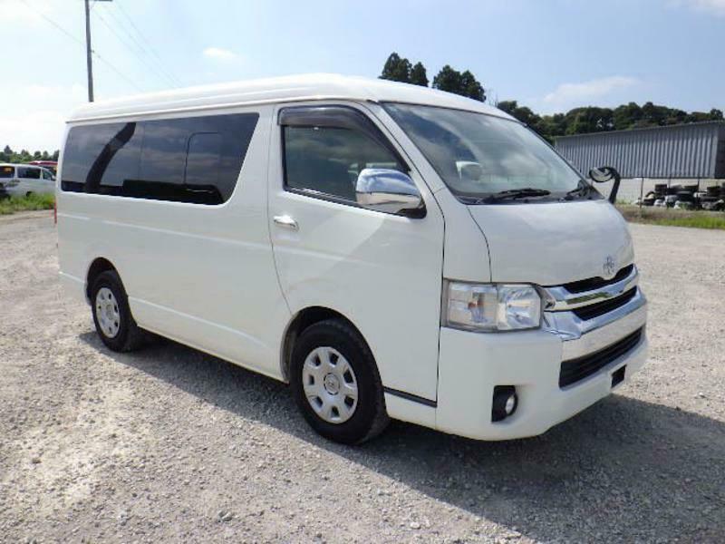 HIACE