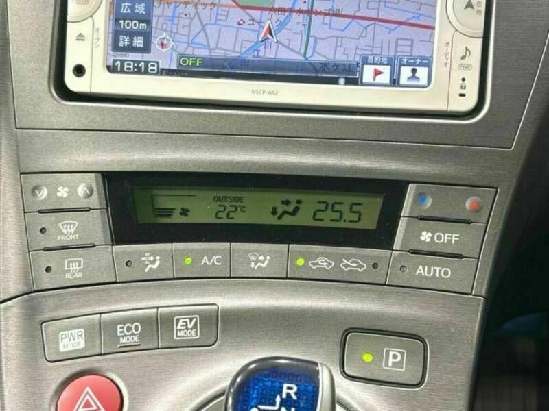 PRIUS-4