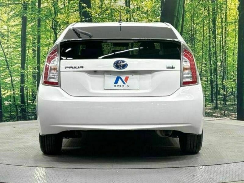 PRIUS-15