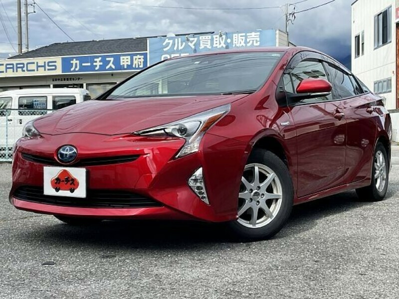 TOYOTA　PRIUS