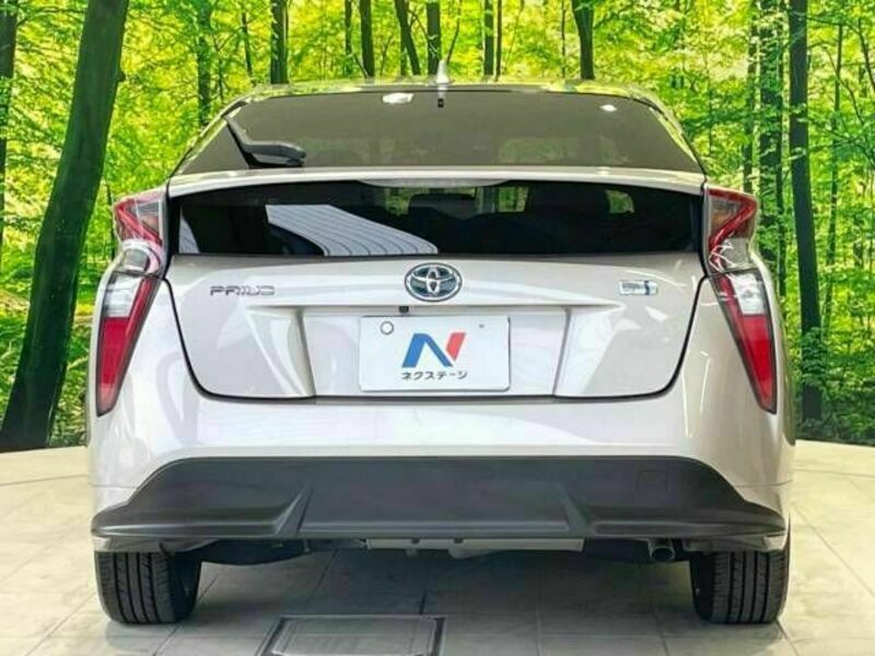 PRIUS-15