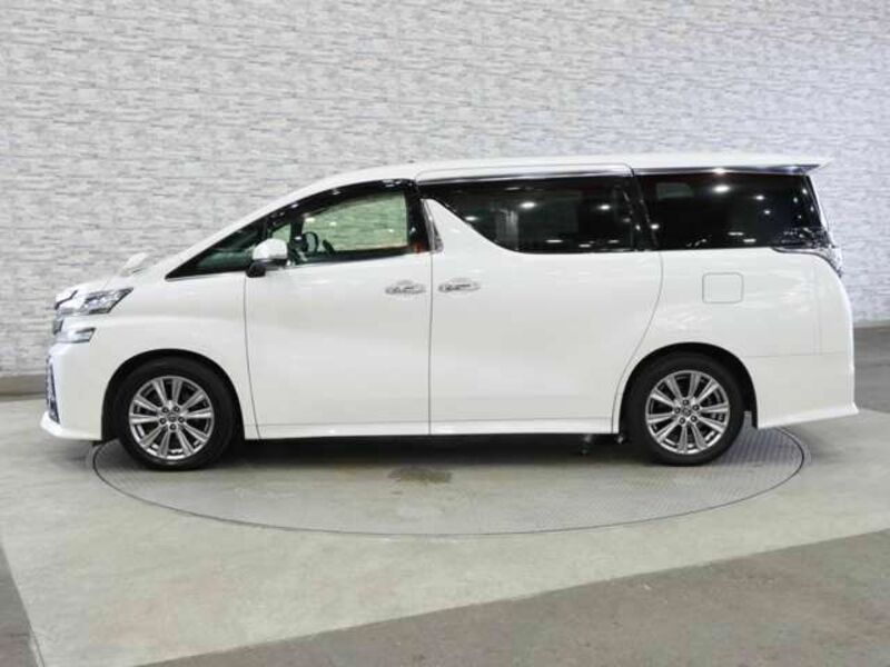 VELLFIRE-11