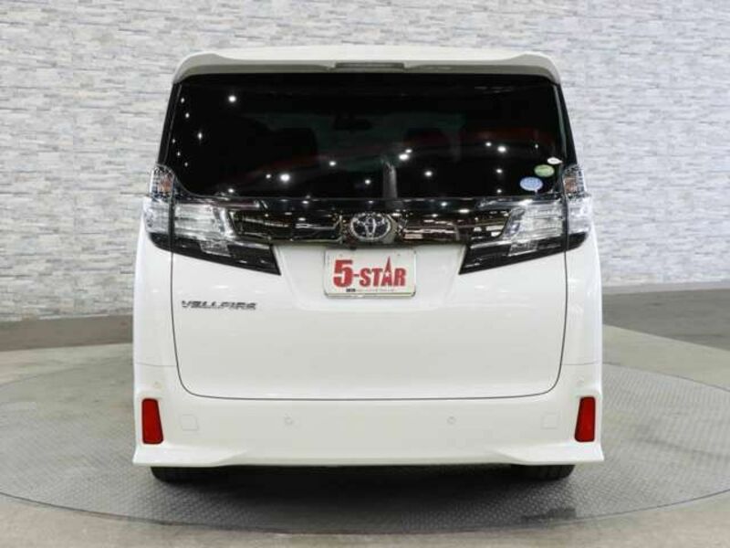 VELLFIRE-13