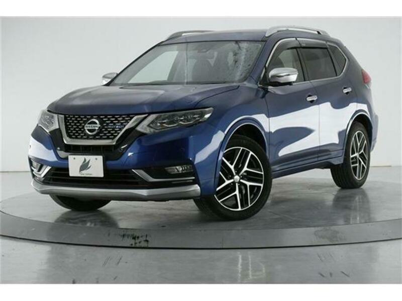 NISSAN　X-TRAIL