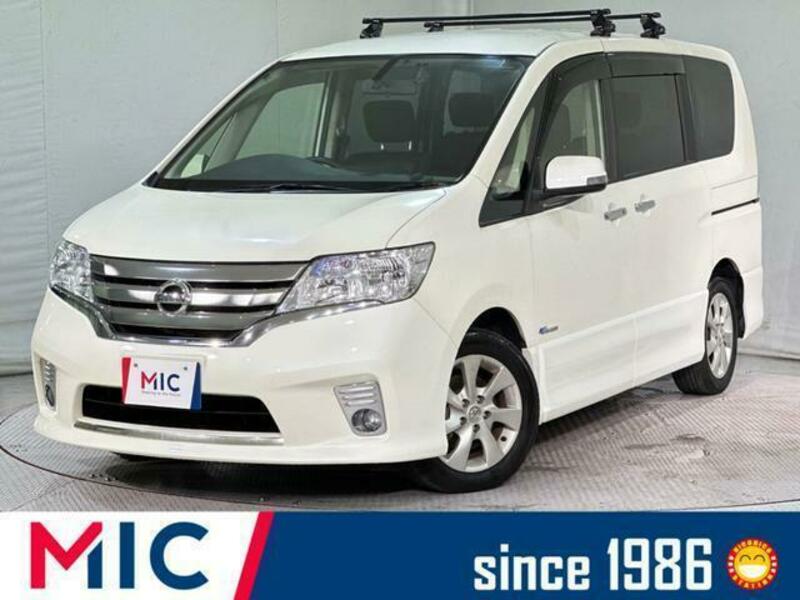 NISSAN　SERENA