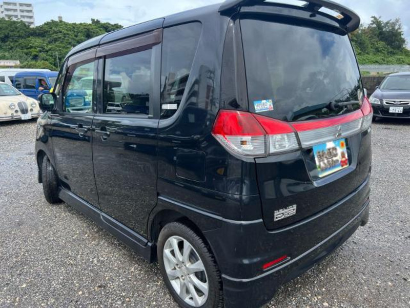 DELICA D2-10