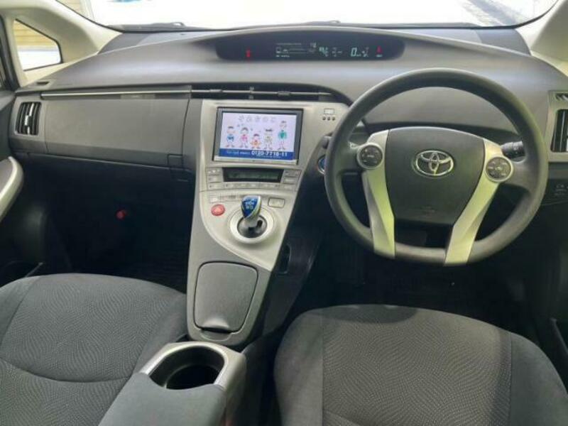 PRIUS-3