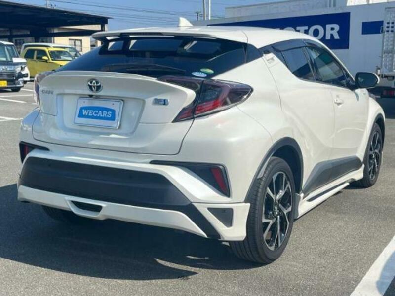 C-HR-2