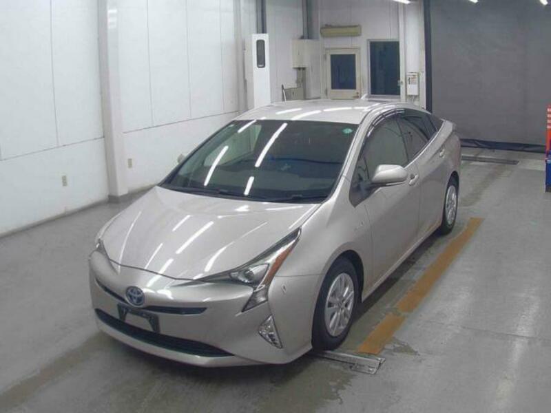 PRIUS-3