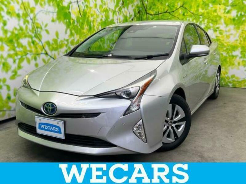 TOYOTA　PRIUS