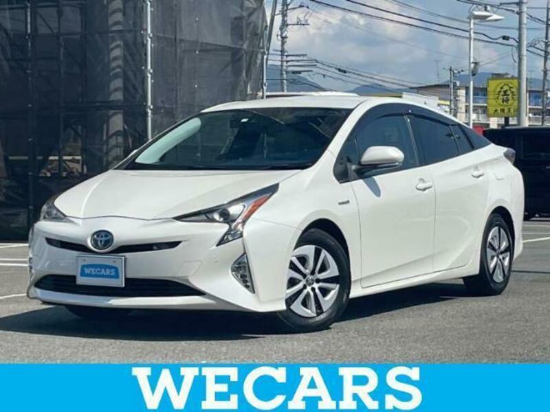 TOYOTA　PRIUS