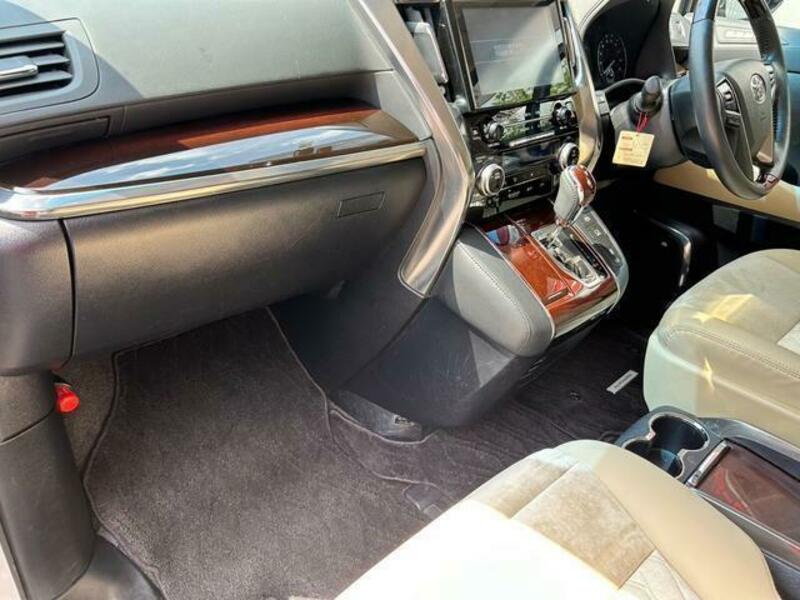 ALPHARD-2