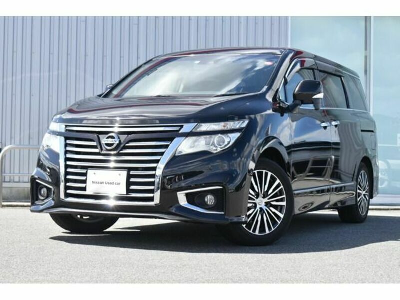 NISSAN　ELGRAND