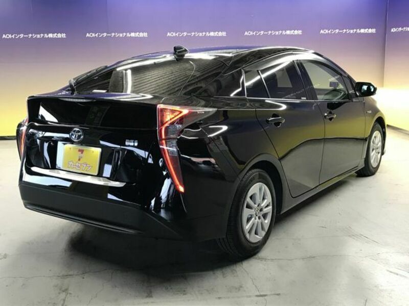 PRIUS-7