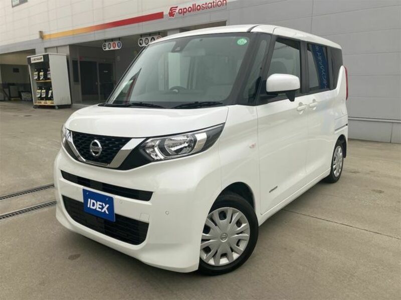 NISSAN　ROOX