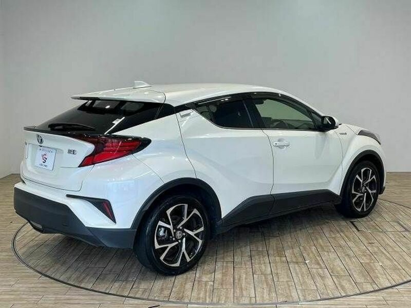 C-HR-13