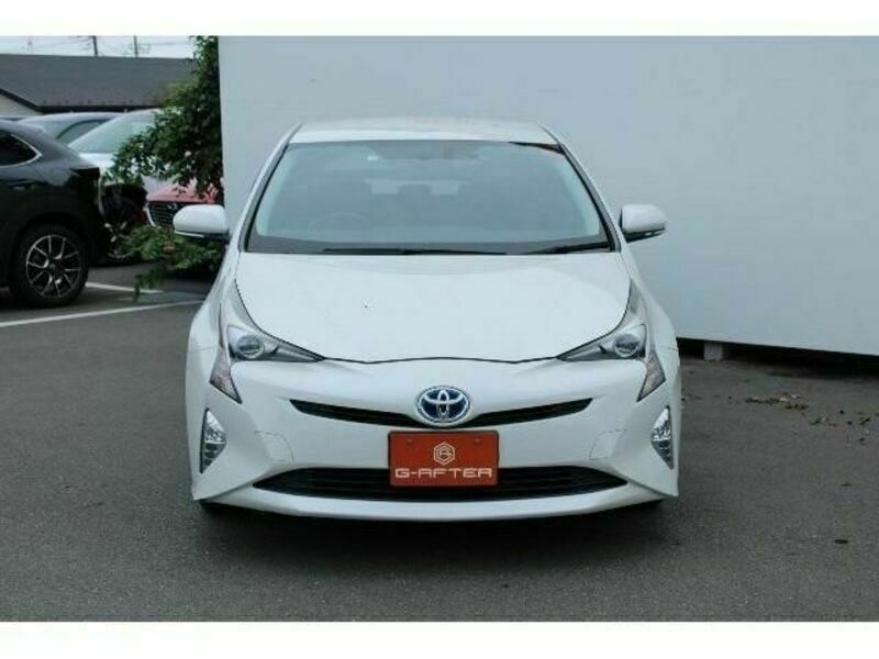 PRIUS-6