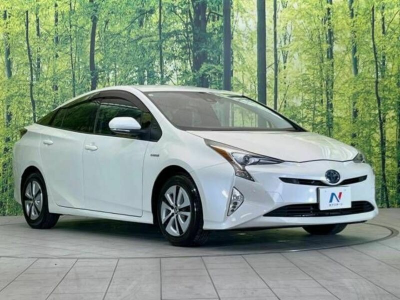 PRIUS-16