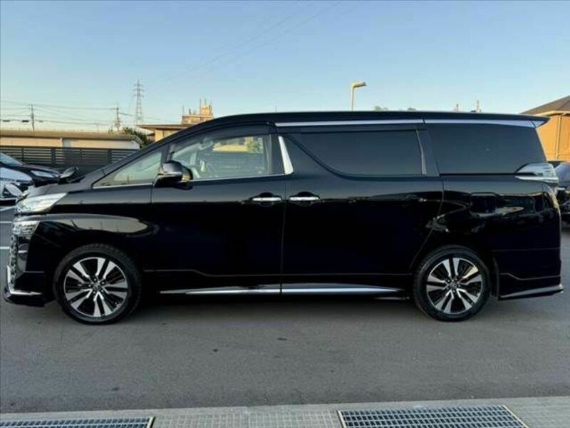 VELLFIRE-10