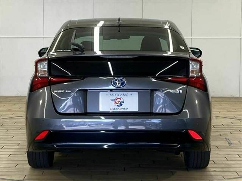 PRIUS-14