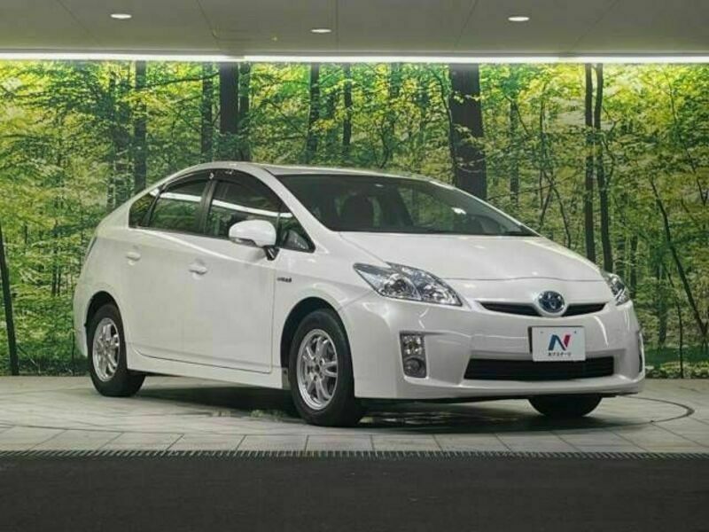 PRIUS-16