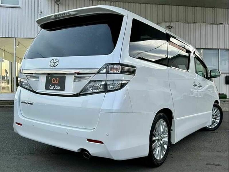 VELLFIRE-5