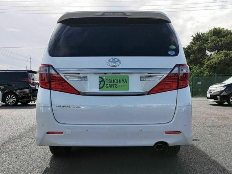 ALPHARD-9