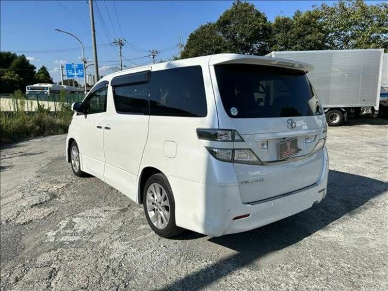 VELLFIRE-6