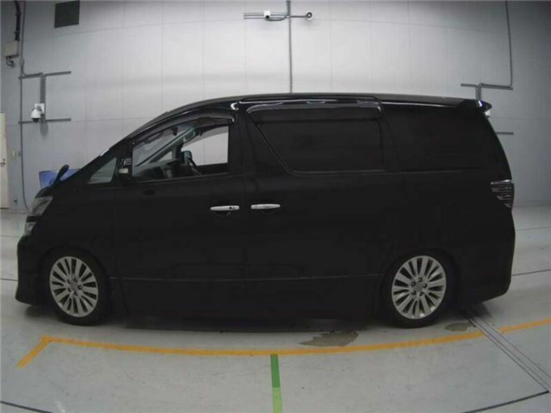 VELLFIRE-3