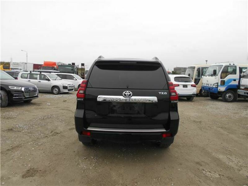 LAND CRUISER PRADO-8