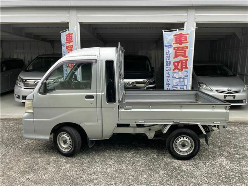 HIJET TRUCK-1