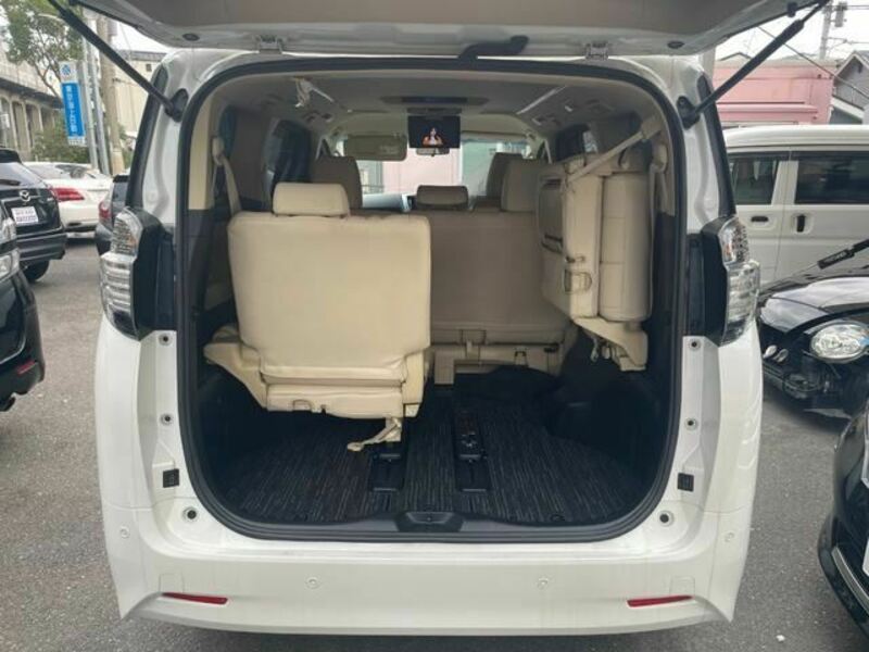 VELLFIRE-20