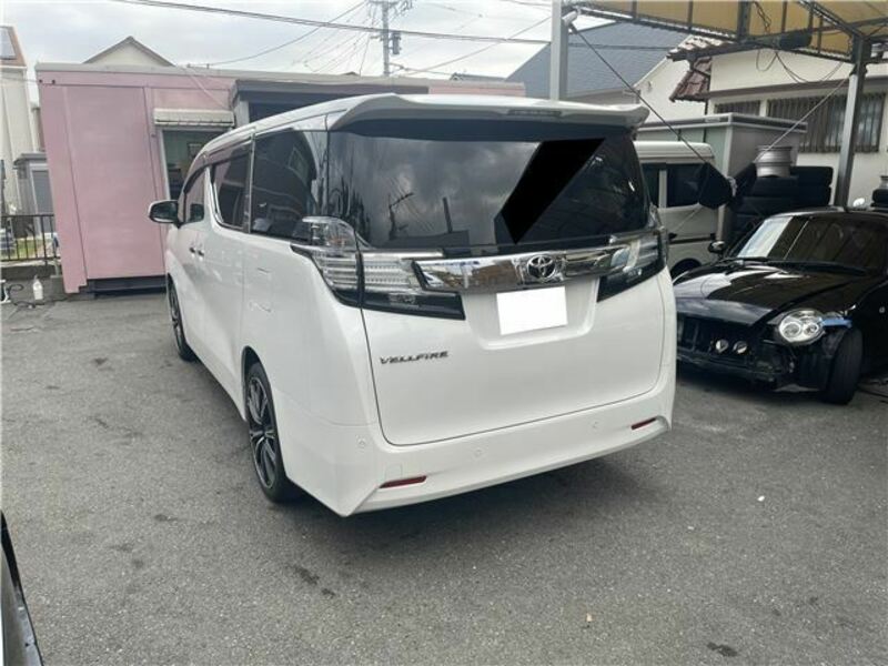 VELLFIRE-30