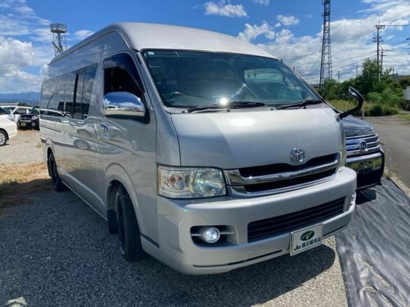 HIACE VAN-3