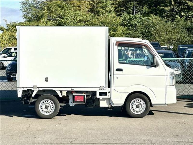 MINICAB TRUCK-9