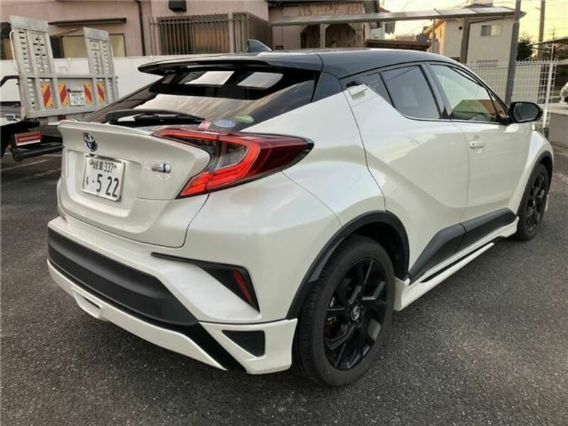 C-HR-6