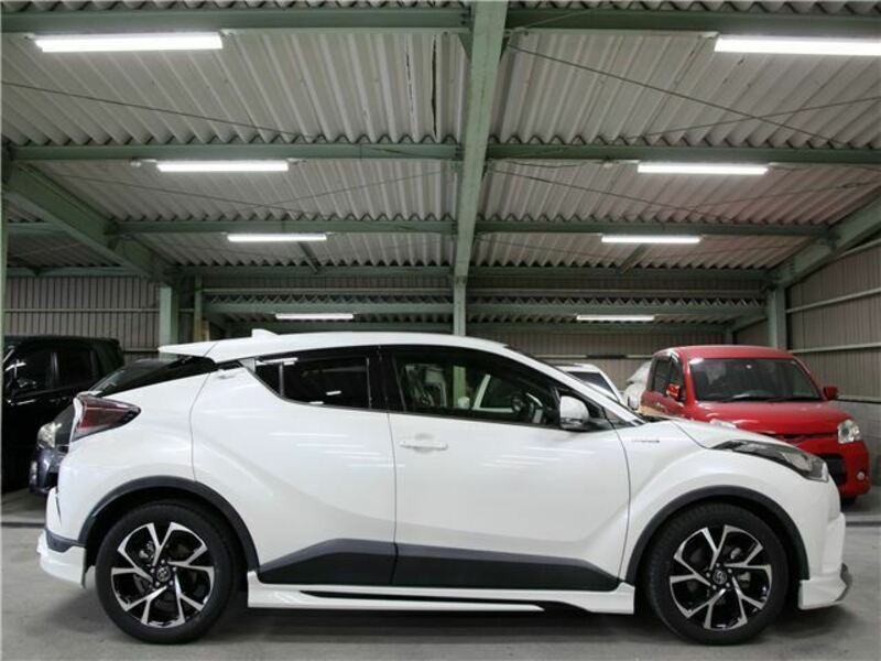 C-HR-28