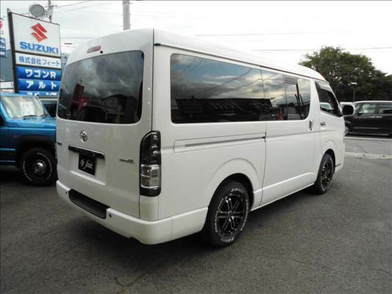 HIACE VAN-1