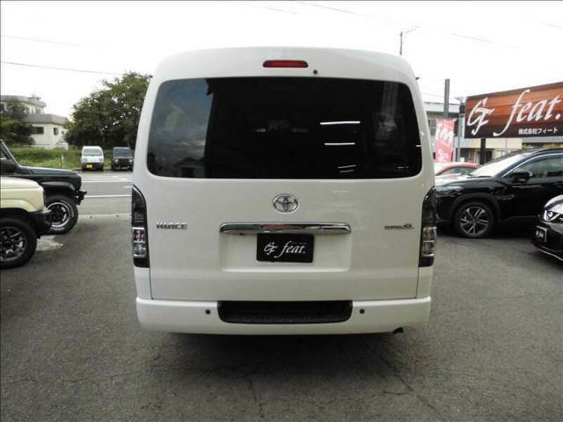 HIACE VAN-4