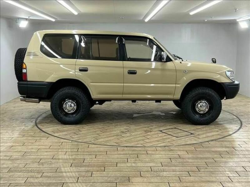 LAND CRUISER PRADO-13